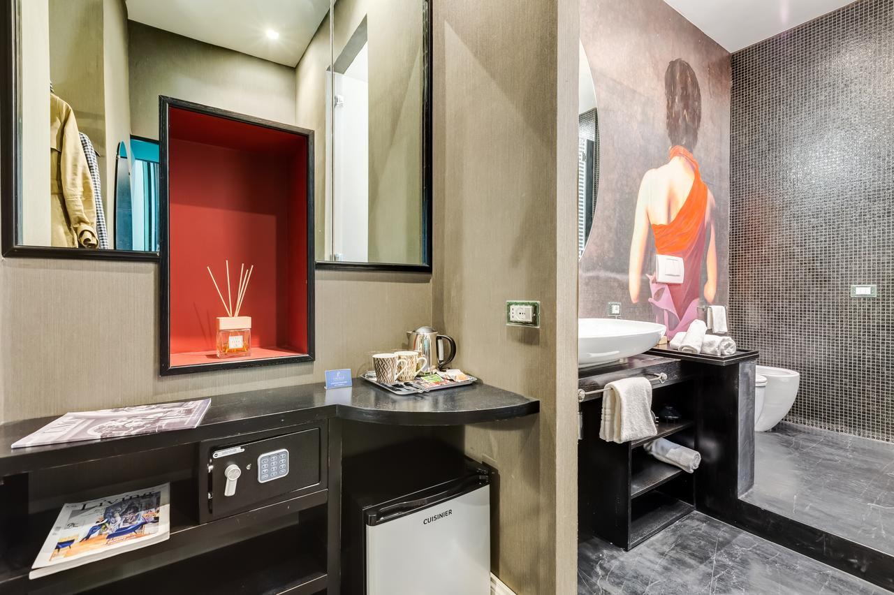 The French Suites By Oneup Hospitality Roma Ngoại thất bức ảnh