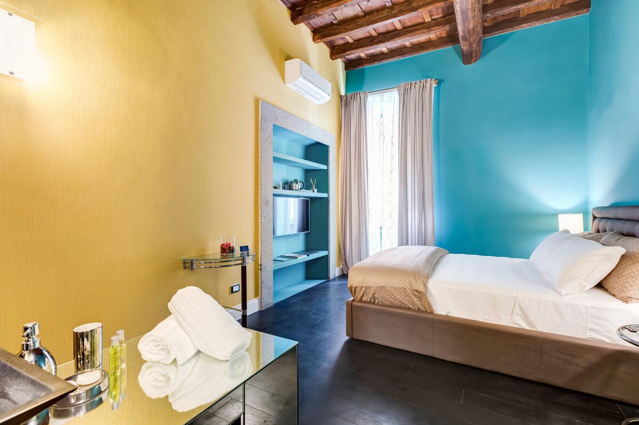 The French Suites By Oneup Hospitality Roma Ngoại thất bức ảnh