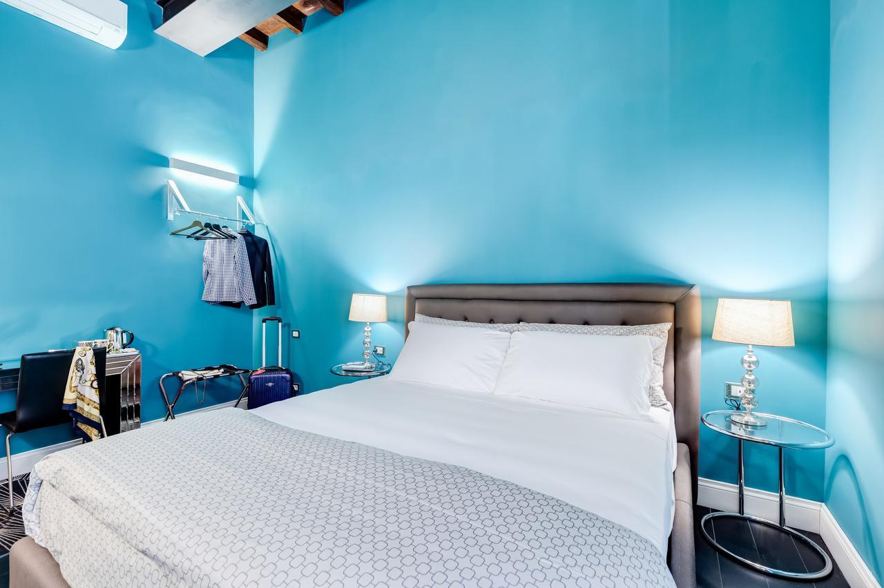 The French Suites By Oneup Hospitality Roma Ngoại thất bức ảnh